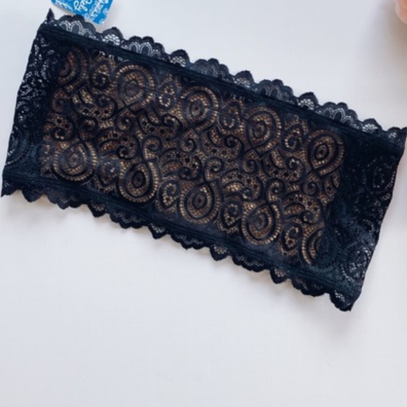 36. 🆕️ Free People Seamless Lace Bandeau - Picture 8 of 11
